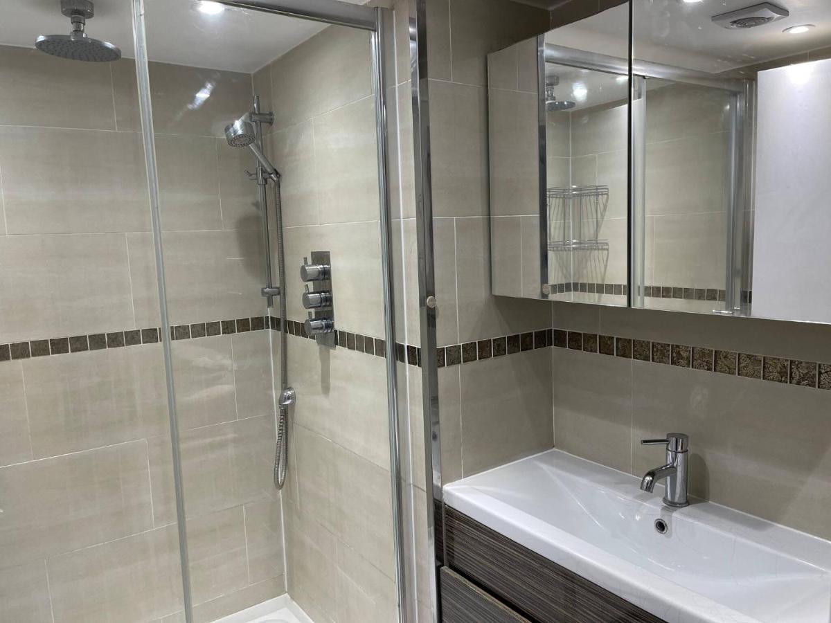 Entire 2 Bed Flat With Garden, Located Near Beach Apartment Brighton ภายนอก รูปภาพ